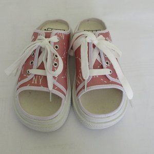 MLB PLAYBALL ORIGIN MULE NEW YORK YANKEES  Pink  size 38 / Us size 7